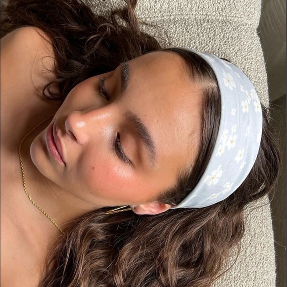 Djerf Avenue Accessories - Djerf Ave x Emi Jay Dream Cake Headband